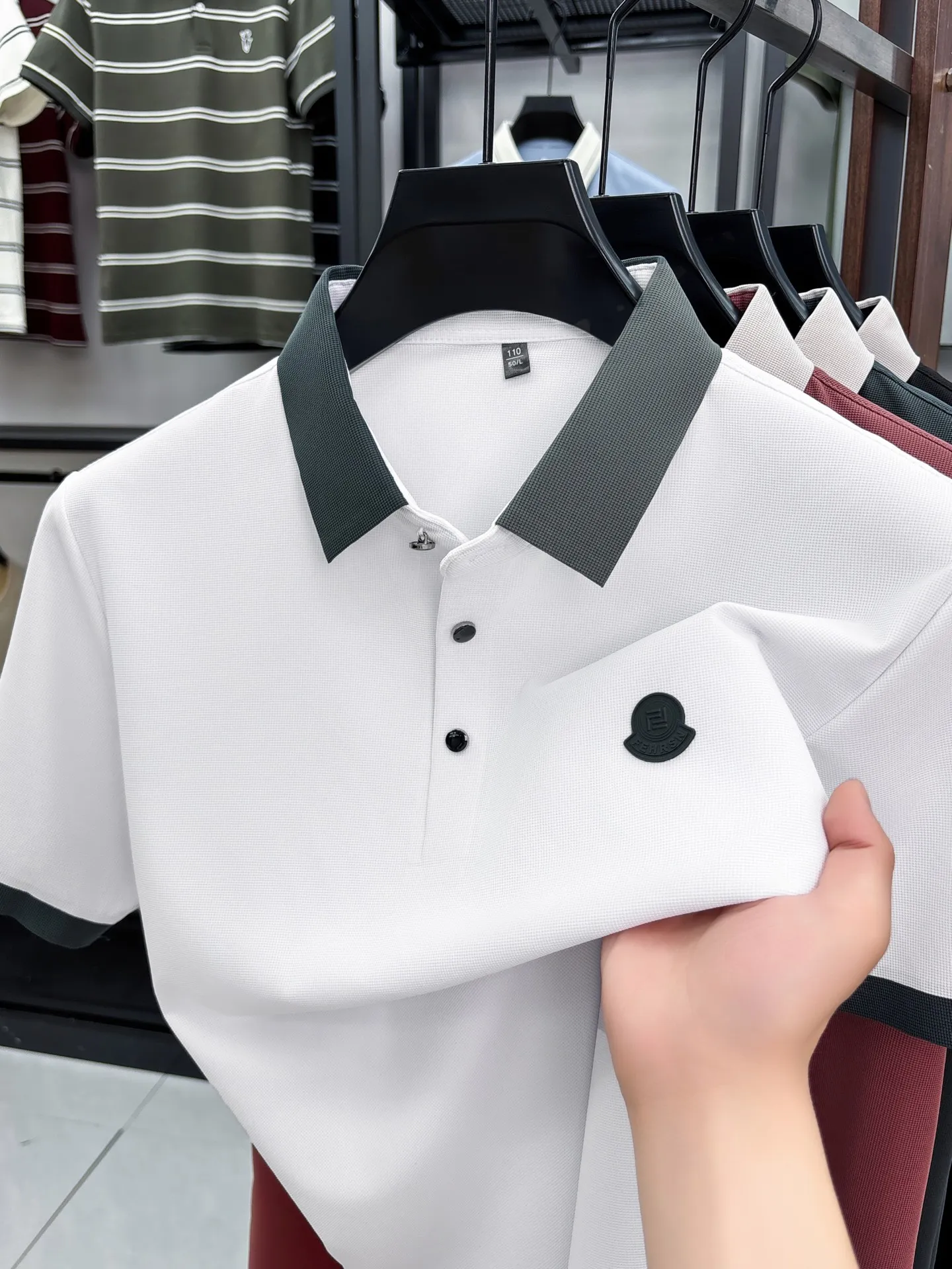 Premium Original Polo ：62796-P140 ：Moncler ： Size：M-4XL 200 ：26 New Arrival Polo ， ， ， Versatile， ， ！